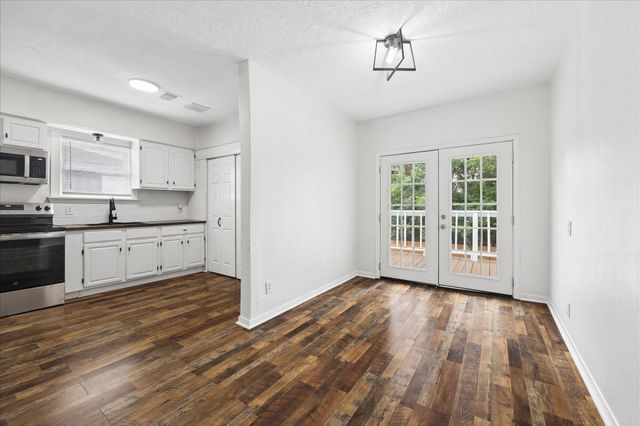 2701 Truxillo Street, Houston, TX 77004