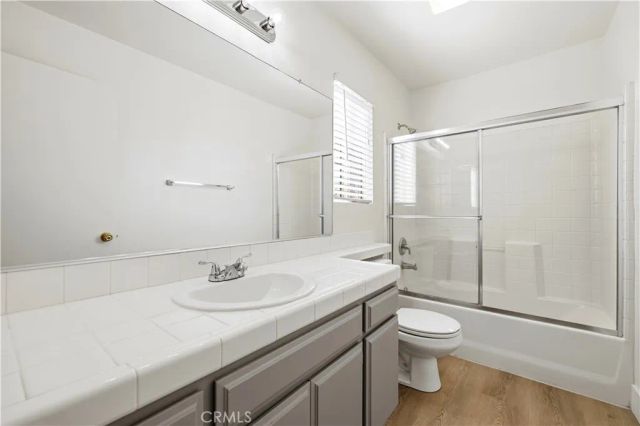 5319 Essex, Palmdale, CA 93552