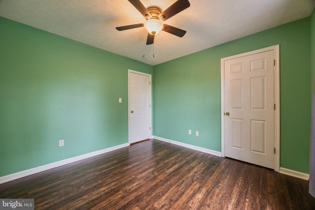 2445 MASSANUTTEN, Winchester, VA 22601