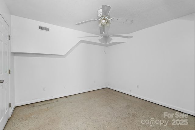 2430 Mt Holly-Huntersville Road, Charlotte, NC 28214