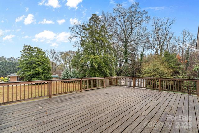 2430 Mt Holly-Huntersville Road, Charlotte, NC 28214