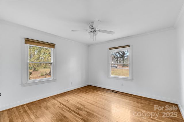 2430 Mt Holly-Huntersville Road, Charlotte, NC 28214