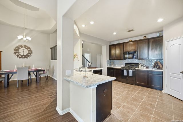 8818 Falcon Park, Converse, TX 78109