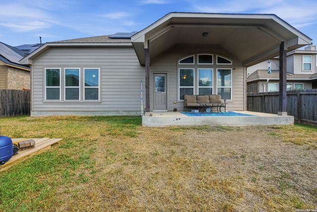 8818 Falcon Park, Converse, TX 78109