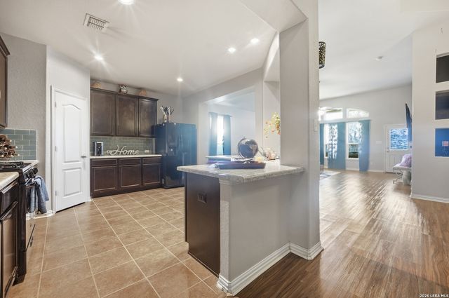 8818 Falcon Park, Converse, TX 78109