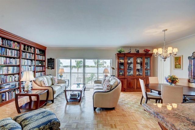 250 Bradley Place 408, Palm Beach, FL 33480