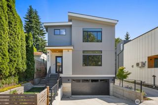 825 NE 105th Street, Seattle, WA 98125