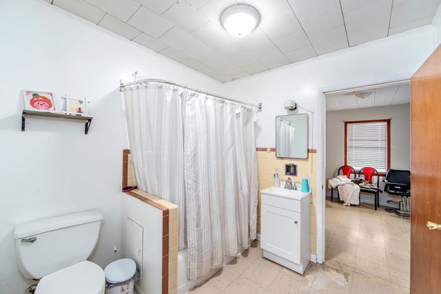 610 Willow St, Thibodaux, LA 70301