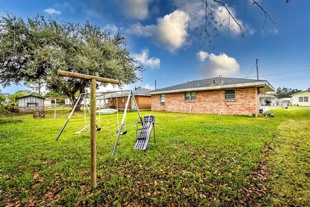 610 Willow St, Thibodaux, LA 70301