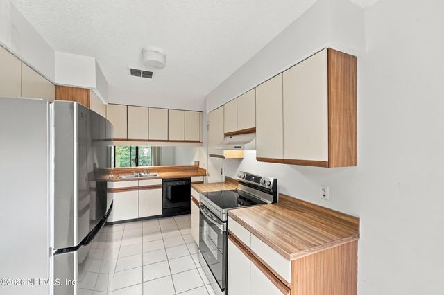 4166 ROLLINGWOOD Court, Jacksonville, FL 32257