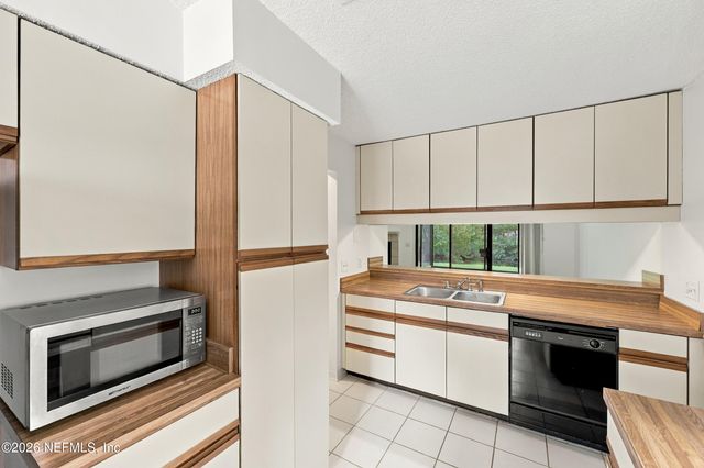 4166 ROLLINGWOOD Court, Jacksonville, FL 32257