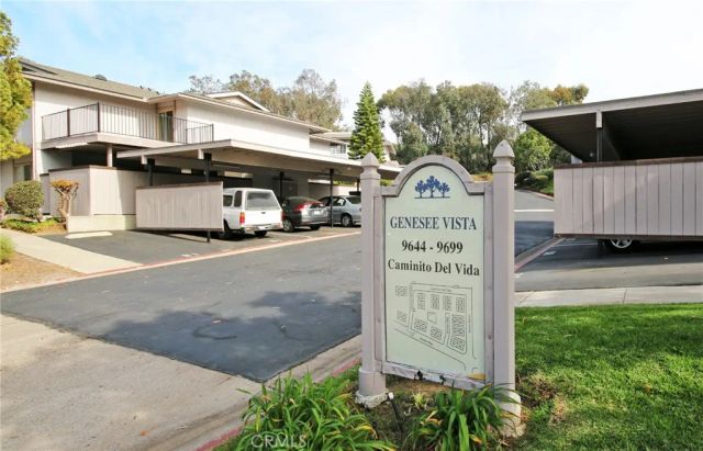 9693 caminito del vida, La Jolla, CA 92121