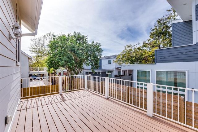 1907 E 17th ST B, Austin, TX 78702