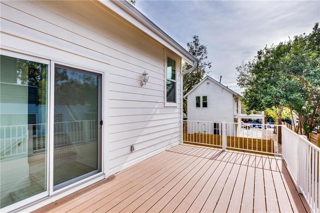 1907 E 17th ST B, Austin, TX 78702