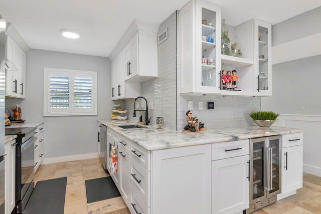 2424 W TAMPA BAY BOULEVARD C105, Tampa, FL 33607