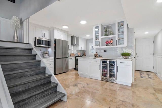 2424 W TAMPA BAY BOULEVARD C105, Tampa, FL 33607