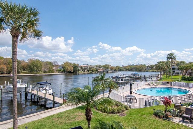 2424 W TAMPA BAY BOULEVARD C105, Tampa, FL 33607