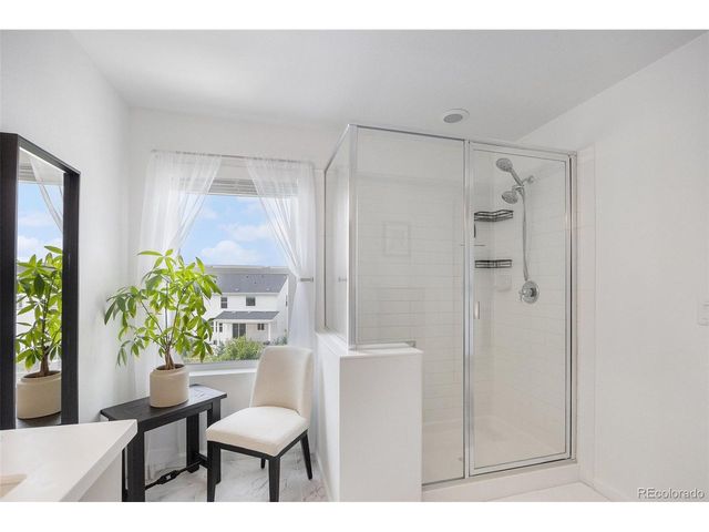 8215 Big Thompson St, Littleton, CO 80125