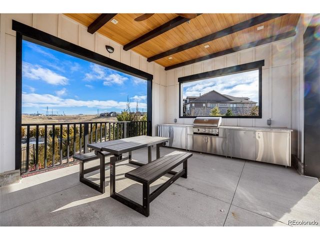 8215 Big Thompson St, Littleton, CO 80125