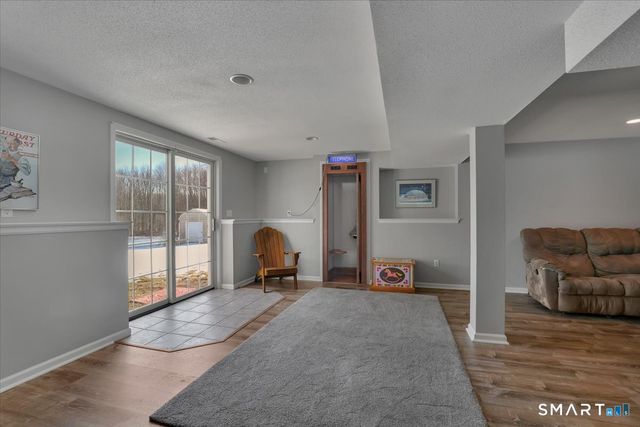 1275 Mount Vernon Road, Southington, CT 06489