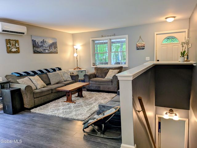606 Goggins Road, Lake George, NY 12845