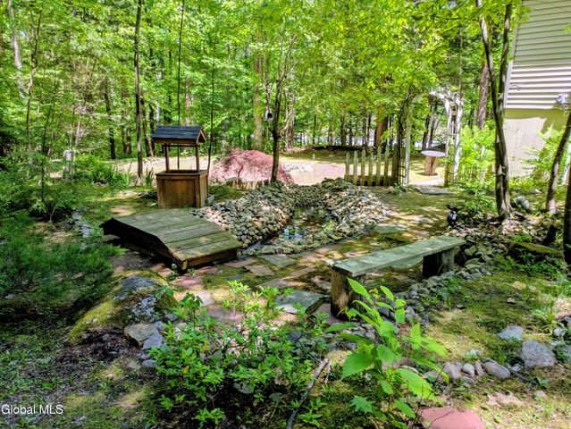 606 Goggins Road, Lake George, NY 12845