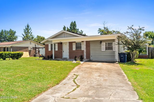 1906 Chestnut Avenue, Panama City, FL 32405