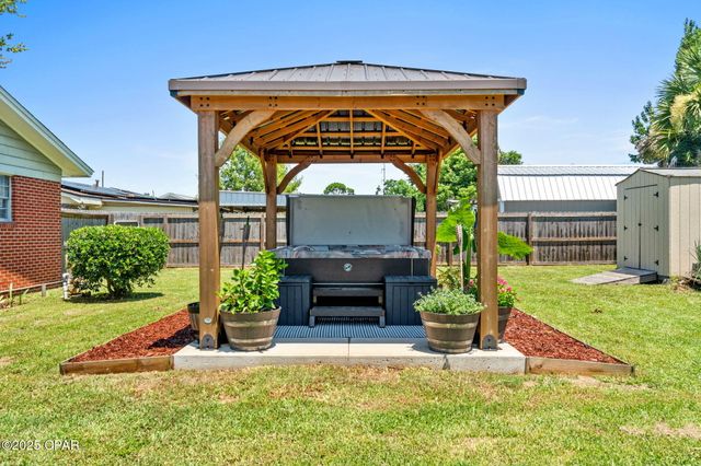 1906 Chestnut Avenue, Panama City, FL 32405