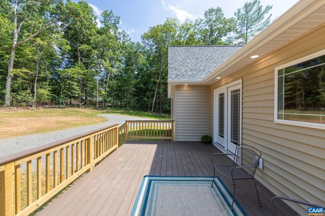 230 FOX HOLLOW RD, Ruckersville, VA 22968