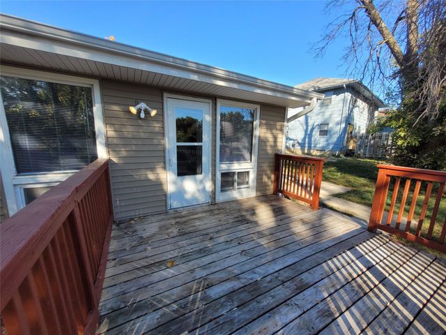 4613 SE 3rd Court, Des Moines, IA 50315