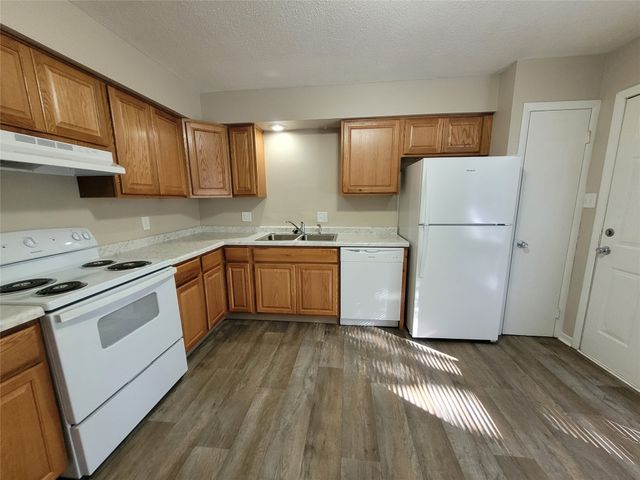 4613 SE 3rd Court, Des Moines, IA 50315