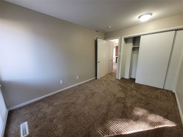 4613 SE 3rd Court, Des Moines, IA 50315