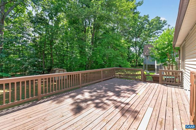 9 TIMBERLAKE TER, Palmyra, VA 22963