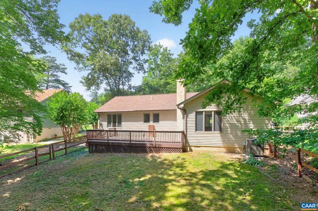 9 TIMBERLAKE TER, Palmyra, VA 22963