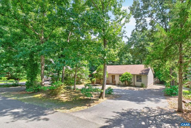 9 TIMBERLAKE TER, Palmyra, VA 22963