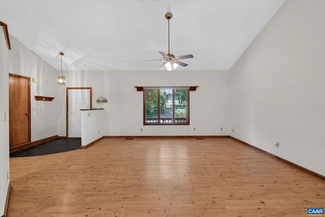 9 TIMBERLAKE TER, Palmyra, VA 22963