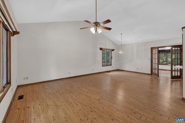 9 TIMBERLAKE TER, Palmyra, VA 22963