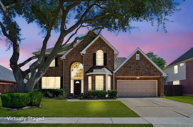 2409 Dixie Woods Drive, Pearland, TX 77581