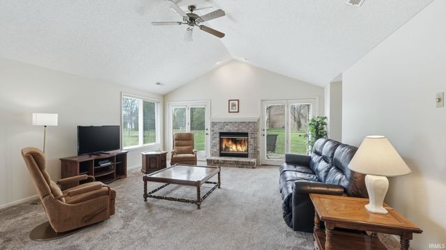 4421 W Shenandoah Circle, Fort Wayne, IN 46835