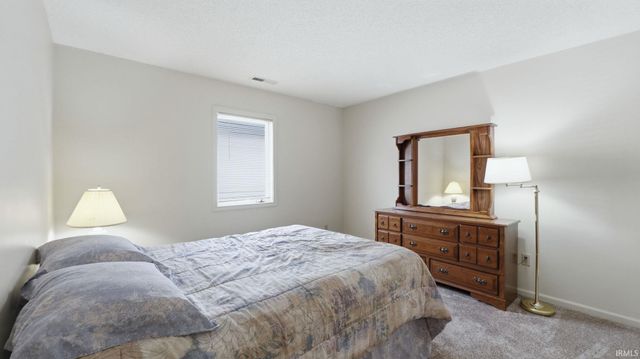 4421 W Shenandoah Circle, Fort Wayne, IN 46835