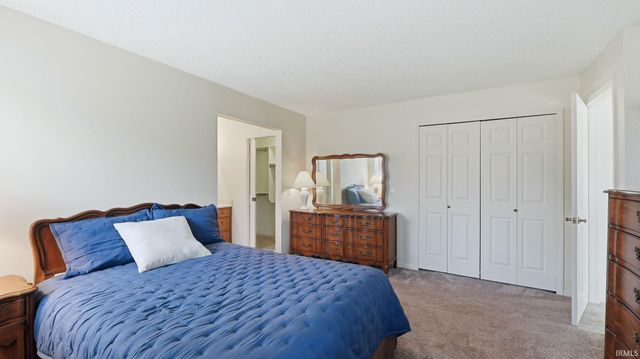 4421 W Shenandoah Circle, Fort Wayne, IN 46835