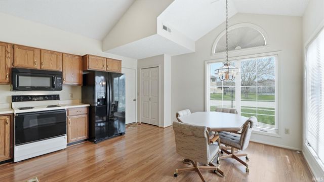 4421 W Shenandoah Circle, Fort Wayne, IN 46835