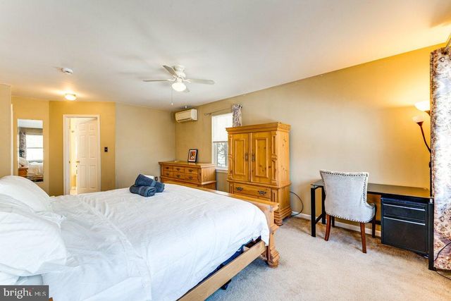 251 TALL OAK DR, Pocono Lake, PA 18347
