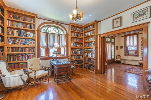 225 S 6th Street, Poplar Bluff, MO 63901