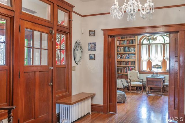 225 S 6th Street, Poplar Bluff, MO 63901