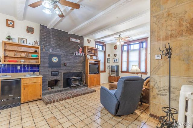 225 S 6th Street, Poplar Bluff, MO 63901