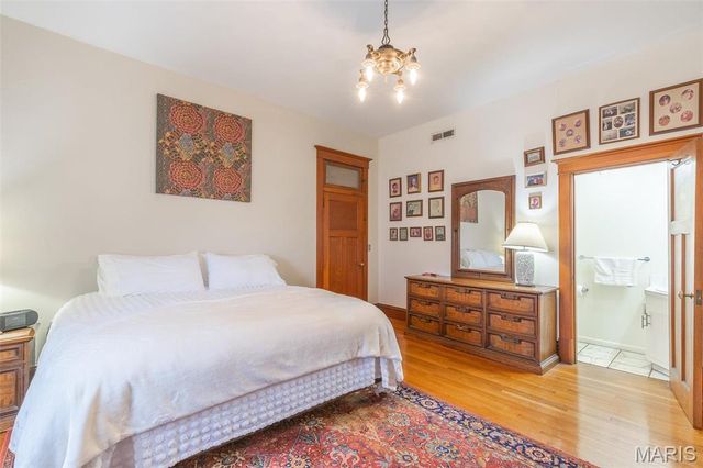 225 S 6th Street, Poplar Bluff, MO 63901