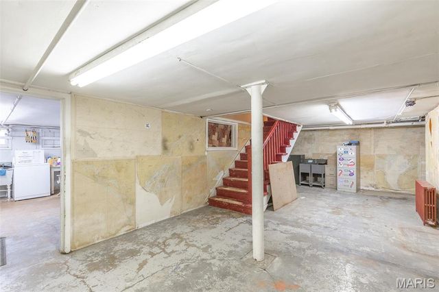 225 S 6th Street, Poplar Bluff, MO 63901