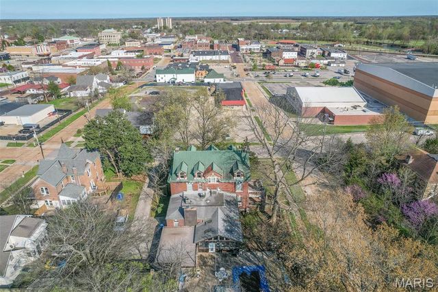 225 S 6th Street, Poplar Bluff, MO 63901