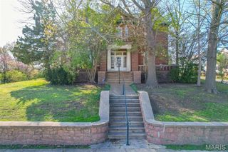 225 S 6th Street, Poplar Bluff, MO 63901